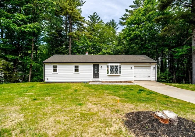 Homes for sale in Templeton, MA | 22 Albert Dr, Templeton, MA 01468 | MLS# 73535264