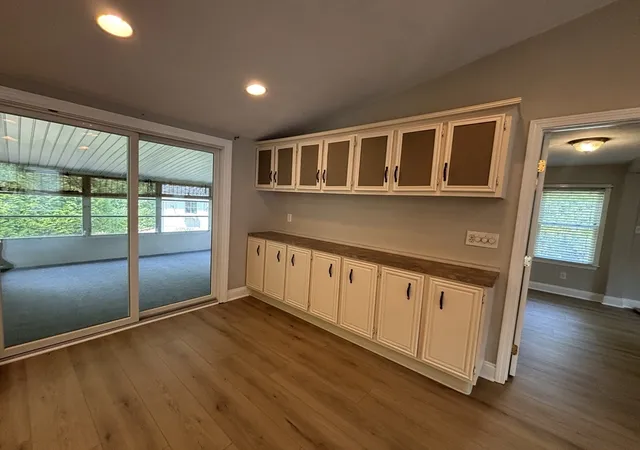 5th image of 7-9 South Meadow Village #7, Carver, MA 02330 | MLS# 73557251