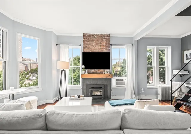 1st image of 17 Cazenove St #408, Boston, MA 02116 | MLS# 73563059