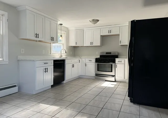 2nd image of 7 Gardner Ave, Attleboro, MA 02703 | MLS# 73564133