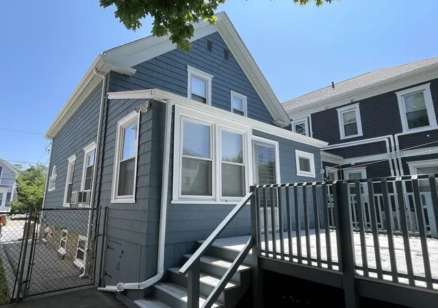 Homes for sale in New Bedford, MA | 15 Valentine St, New Bedford, MA 02744 | MLS# 73547640