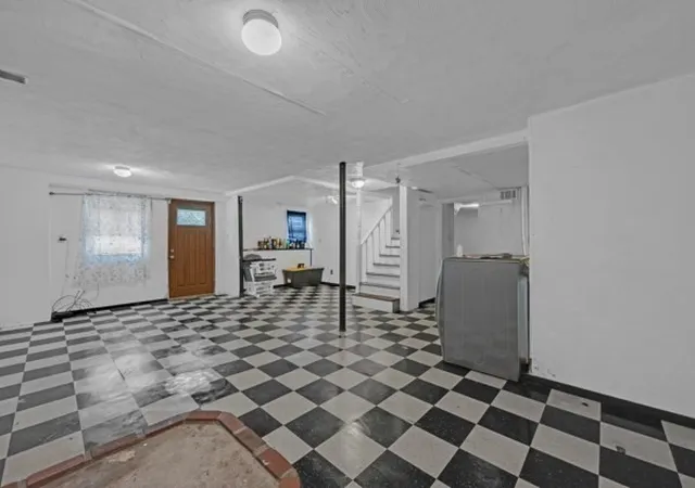 5th image of 21 N Steele St, Worcester, MA 01607 | MLS# 73557125