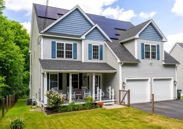 4th image of 21 Joslin Street, Leominster, MA 01453 | MLS# 73538938