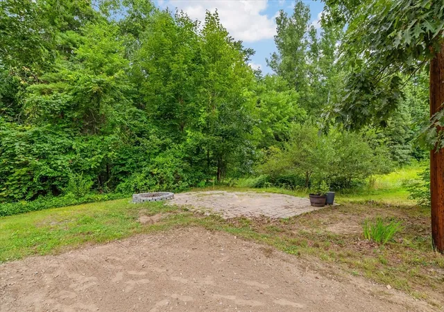 38th image of 140 Burrage St, Lunenburg, MA 01462 | MLS# 73567214