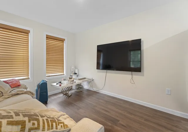 21st image of 88 Ashburnham St, Fitchburg, MA 01420 | MLS# 73567486