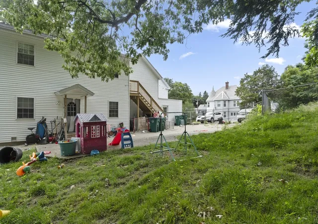 5th image of 88 Ashburnham St, Fitchburg, MA 01420 | MLS# 73567486
