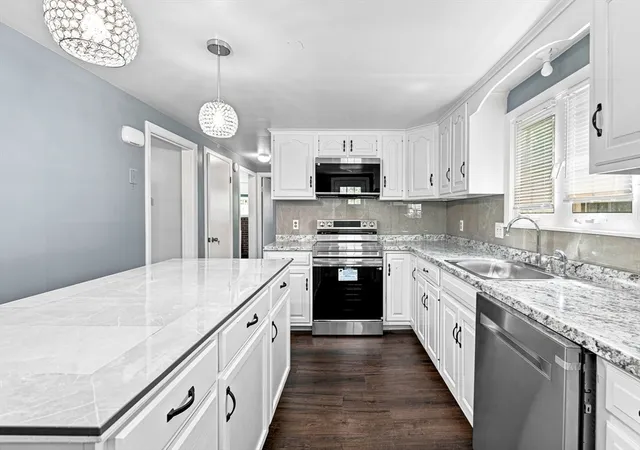 1st image of 104 Highland St, Brockton, MA 02301 | MLS# 73558182