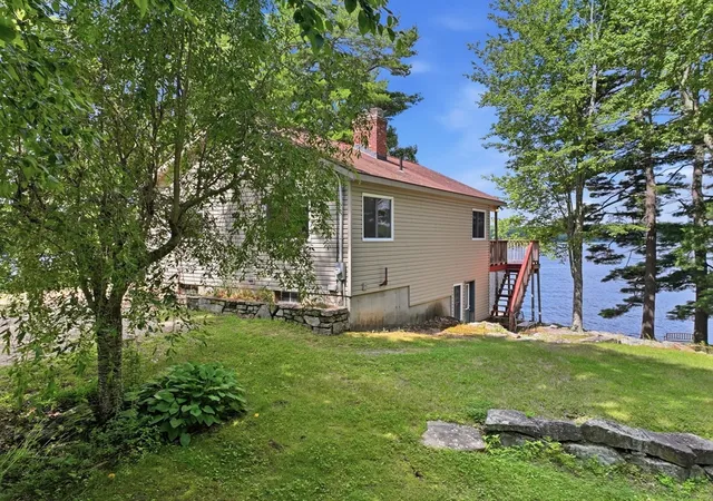 Photo 3 of Sale Pending at 43 Salminen Dr, Leicester, MA 01524 | MLS# 73558549 | Listing updated on 2026-09-08