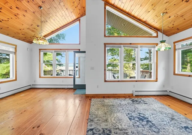 Photo 4 of Sale Pending at 43 Salminen Dr, Leicester, MA 01524 | MLS# 73558549 | Listing updated on 2026-09-08