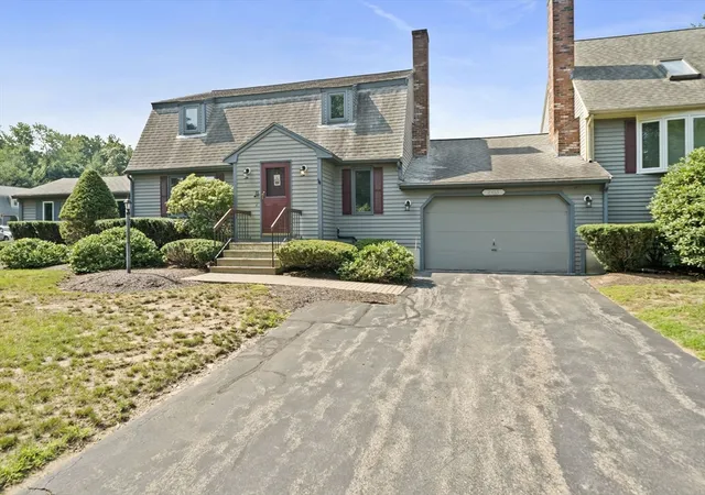 1st image of 205 Comfort St #205, Bridgewater, MA 02324 | MLS# 73566878