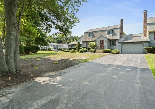 2nd image of 205 Comfort St #205, Bridgewater, MA 02324 | MLS# 73566878