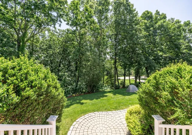 Homes for sale in Wrentham, MA | 22 Rhodes Dr, Wrentham, MA 02093 | MLS# 73547684