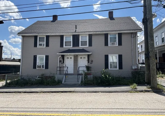 1st image of 8 10 Highland St, Waltham, MA 02453 | MLS# 73566078