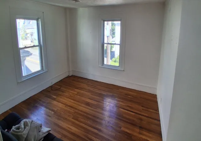 Listing Photo 5 - Condo for sale in building located at 8-10 Highland St, Waltham, MA 02453