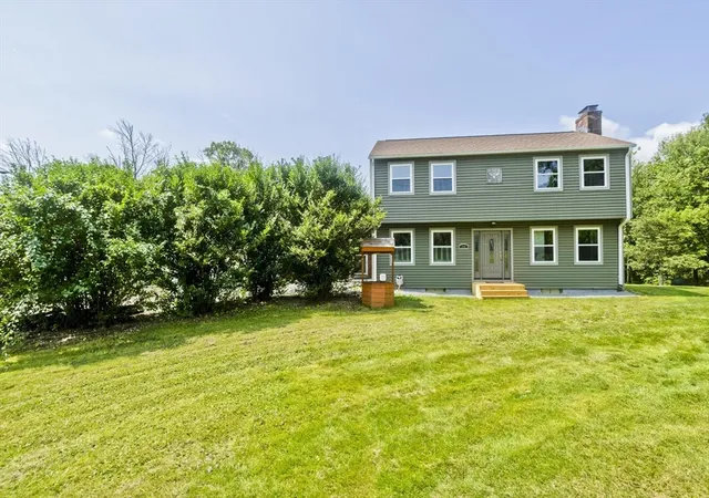 2nd image of 184 Pitcher St, Montgomery, MA 01085 | MLS# 73562358