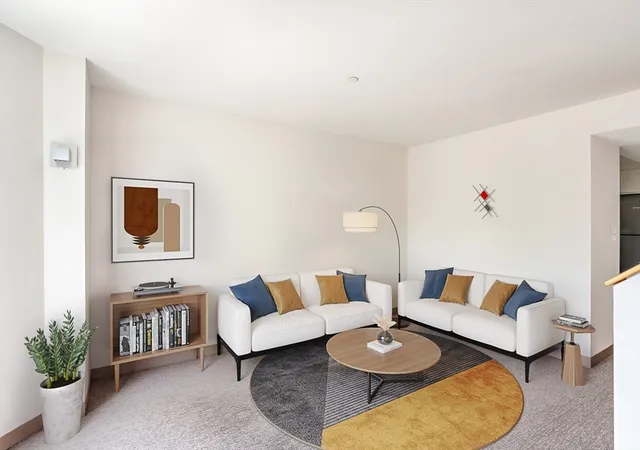 2nd image of 955 Tremont St #1, Roxbury Crossing, MA 02120 | MLS# 73542206