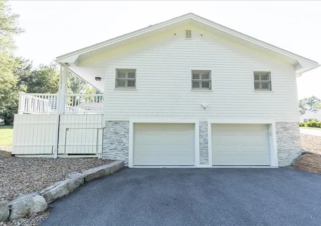 Homes for sale in North Dartmouth, MA | 6 Strathmore Rd, North Dartmouth, MA 02747 | MLS# 73542530