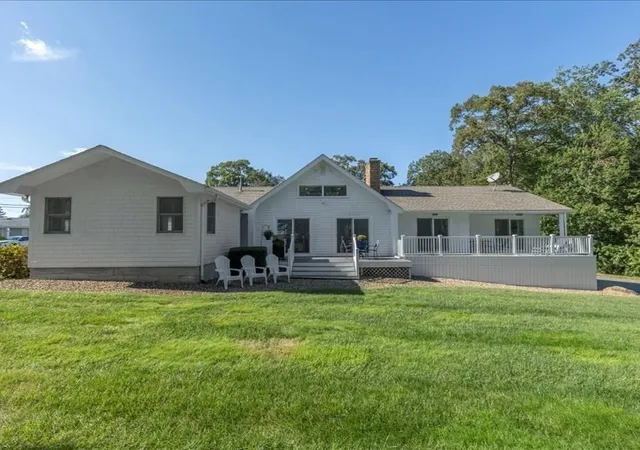 Homes for sale in North Dartmouth, MA | 6 Strathmore Rd, North Dartmouth, MA 02747 | MLS# 73542530
