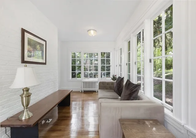 Photo 3 of Single family home for sale at 5 Moss Hill Rd, Boston, MA 02130 | MLS# 73568180 | Listing updated on 2026-09-14