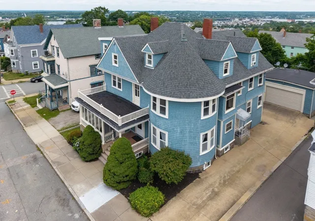 4th image of 330 Lincoln Ave, Fall River, MA 02720 | MLS# 73554259