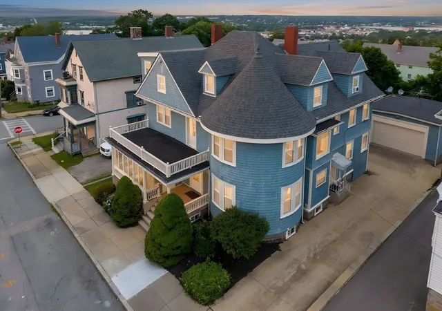 5th image of 330 Lincoln Ave, Fall River, MA 02720 | MLS# 73554259