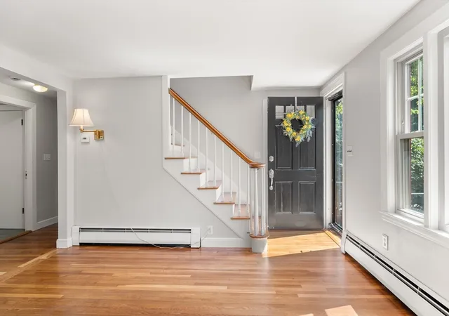 Photo 3 of Sale Pending at 20 Oakhurst Rd, Beverly, MA 01915 | MLS# 73565177 | Listing updated on 2026-09-07
