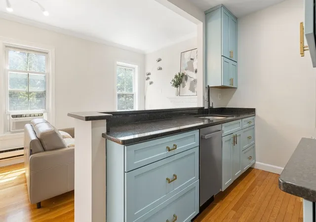 Photo 3 of Condo for sale at 36 Bradford St #2, Boston, MA 02118 | MLS# 73560149 | Listing updated on 2026-09-14