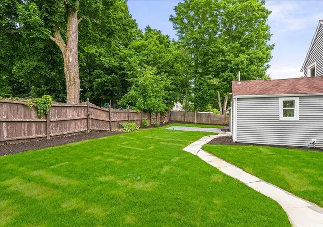 Homes for sale in Woburn, MA | 380 Salem St, Woburn, MA 01801 | MLS# 73540319