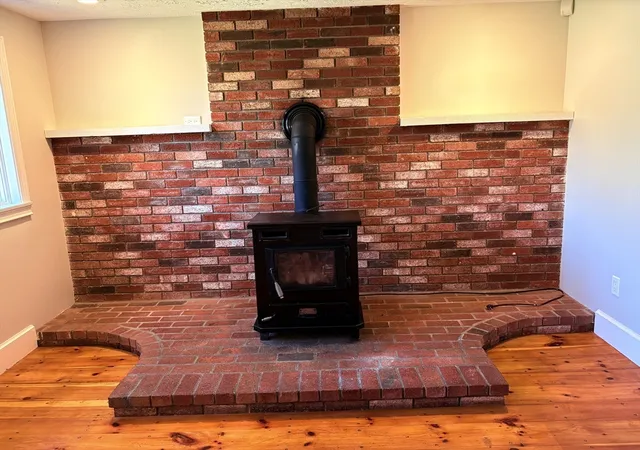 Photo 3 of Single family home for sale at 38 Frank St, Middleboro, MA 02346 | MLS# 73570150 | Listing updated on 2026-09-18