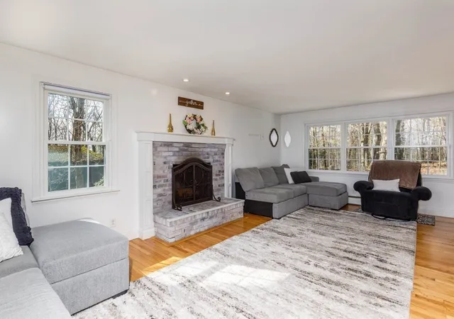 Photo 4 of Sale Pending at 141 Bickford Hl Rd, Gardner, MA 01440 | MLS# 73566271 | Listing updated on 2026-09-08