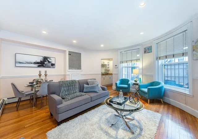 Listing Photo 5 - Condo for sale in building located at 405 Commonwealth Ave, Boston, MA 02215 - Unit #2