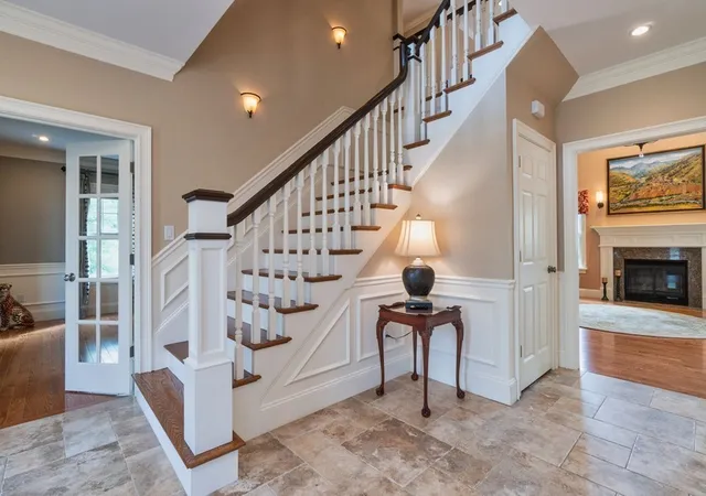 5th image of 29 Woodcliffe Rd, Lexington, MA 02421 | MLS# 73547056