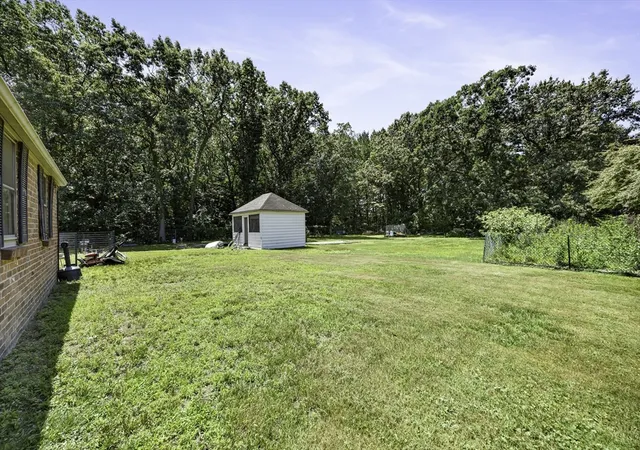 34th image of 69 Worthington St, Chicopee, MA 01020 | MLS# 73549313