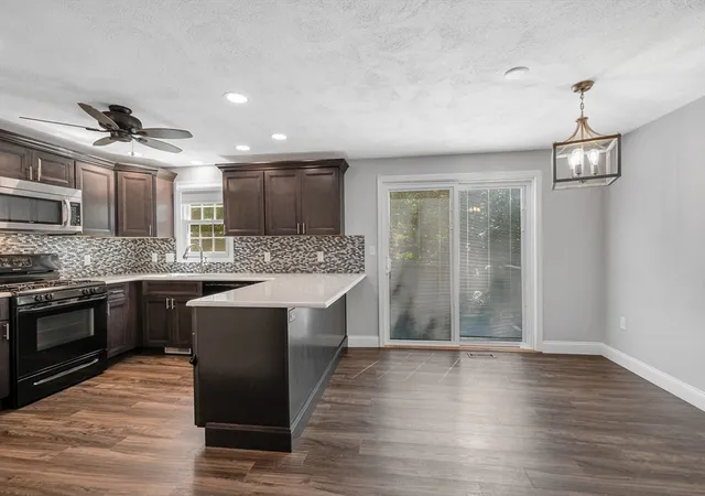 Photo 4 of Condo for sale at 759 Wellman Ave #759, North Chelmsford, MA 01863 | MLS# 73563686 | Listing updated on 2026-08-18