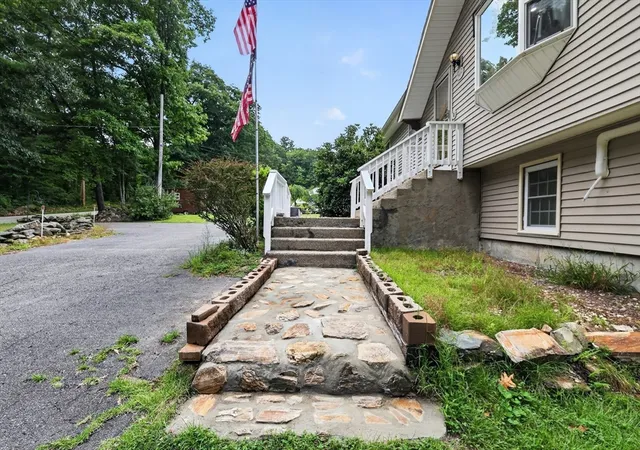 2nd image of 350 Se Main St, Douglas, MA 01516 | MLS# 73568095