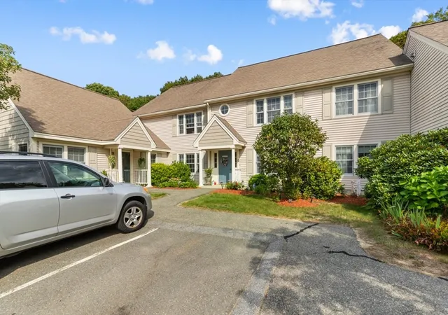 Photo 3 of Condo for sale at 396 Boston Rd #302, Billerica, MA 01821 | MLS# 73569957 | Listing updated on 2026-09-03