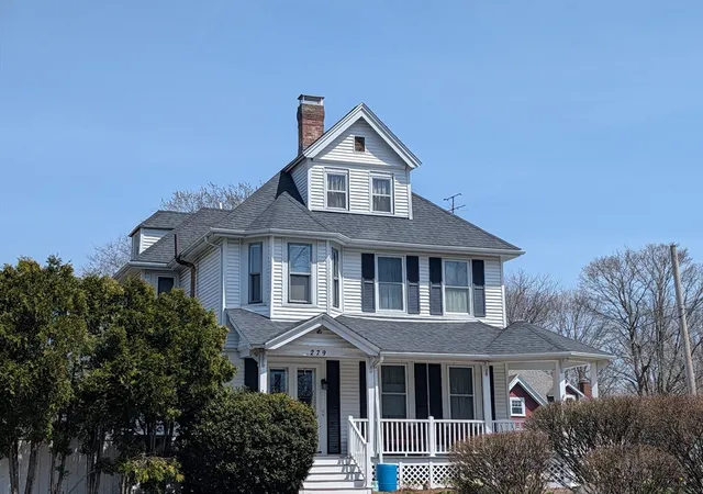 1st image of 279 Main St, Bridgewater, MA 02324 | MLS# 73508416