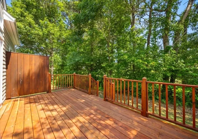 4th image of 9 Blue Meadow Ct #9, Buzzards Bay, MA 02532 | MLS# 73552893