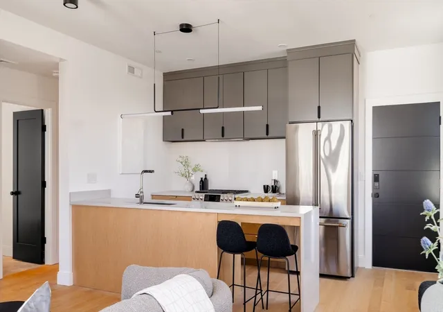 5th image of 182 Tremont St #5A, Somerville, MA 02143 | MLS# 73500444
