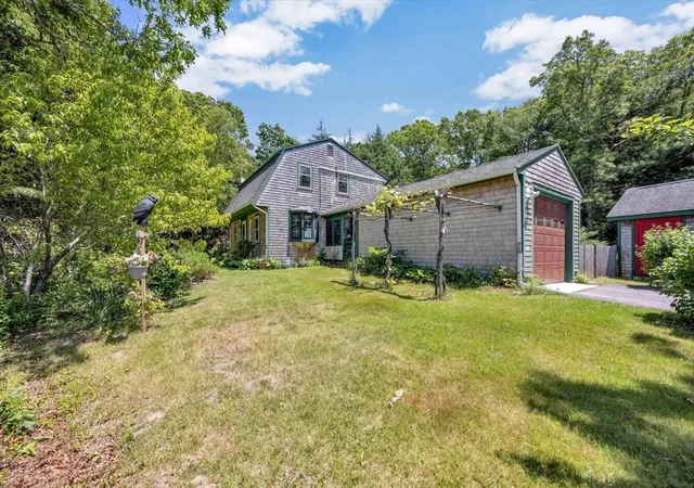 2nd image of 22 Whimbrel Dr, Cataumet, MA 02534 | MLS# 73550348