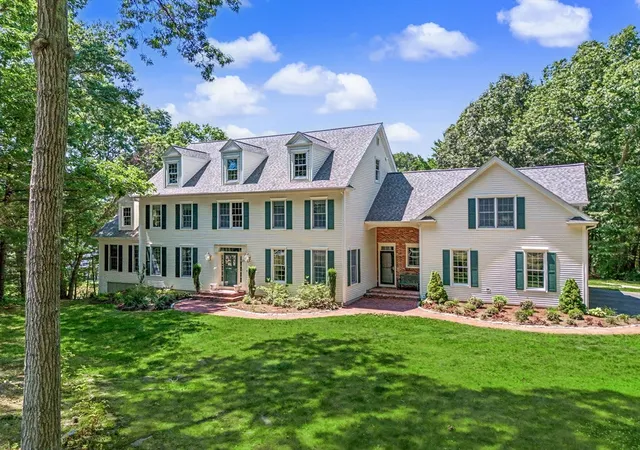 Homes for sale in Hopkinton, MA | 31 Tammer Ln, Hopkinton, MA 01748 | MLS# 73545245