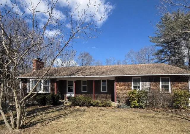 1st image of 286 S Worcester St, Norton, MA 02766 | MLS# 73495039