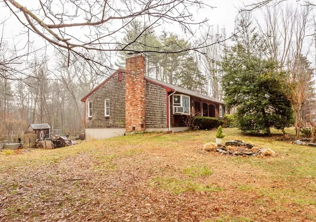 3rd image of 286 S Worcester St, Norton, MA 02766 | MLS# 73495039