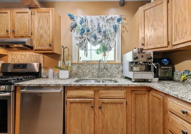 Listing Photo 4 - Condo for sale in building located at 84 Crawford, Boston, MA 02121 - Unit #1