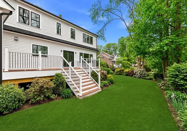 37th image of 1 Plymouth Rd, Winchester, MA 01890 | MLS# 73498293