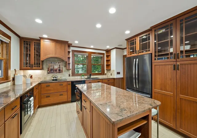 Homes for sale in Newton, MA | 26 Hillside Rd, Newton, MA 02461 | MLS# 73546126