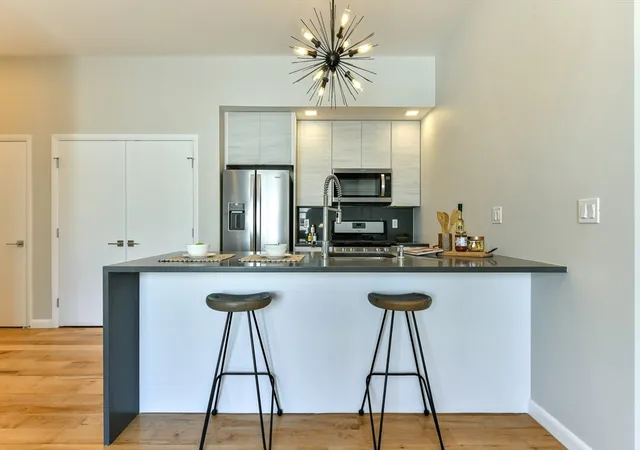 35th image of 87 Parker St #403, Chelsea, MA 02150 | MLS# 73543923