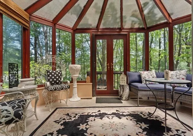 4th image of 8 Deer Path #8, Hudson, MA 01749 | MLS# 73553842