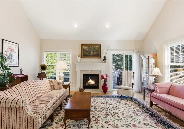 Homes for sale in Hudson, MA | 22 Sauta Farm Way #22, Hudson, MA 01749 | MLS# 73489488