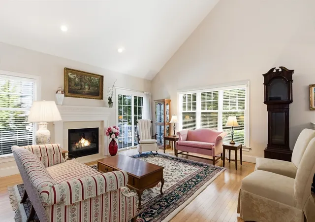 Homes for sale in Hudson, MA | 22 Sauta Farm Way #22, Hudson, MA 01749 | MLS# 73489488